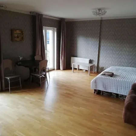 Oti ゲストハウス タリン