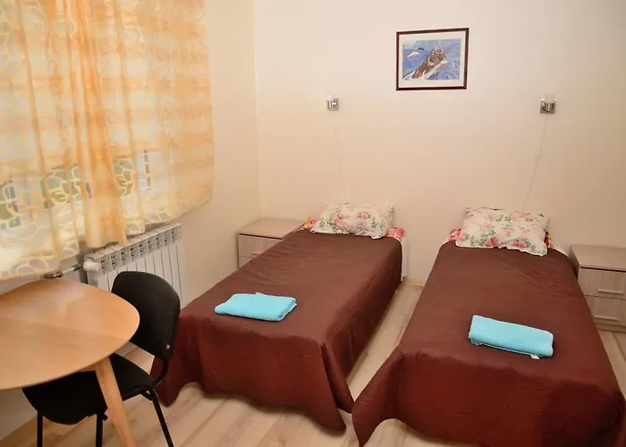 Oti ゲストハウス *